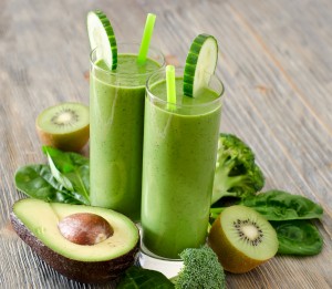 Green Smoothie with Avocado Kiwi and Cucumber