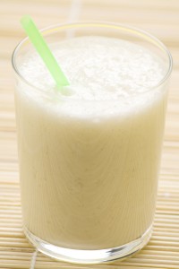 Vanilla Pear and Almond Protein Smoothie with Flax
